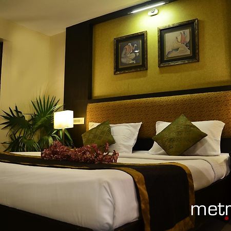 Hotel The Metropole Madurai Extérieur photo